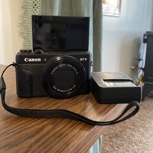 Canon G7X Vlogging camera